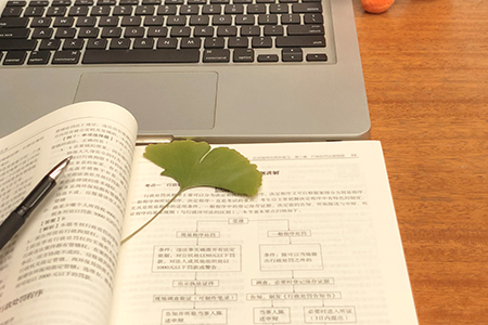 稅務(wù)師補報名專業(yè)怎么選？