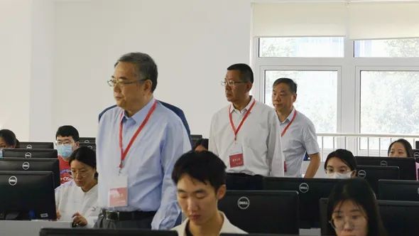 報名人數(shù)